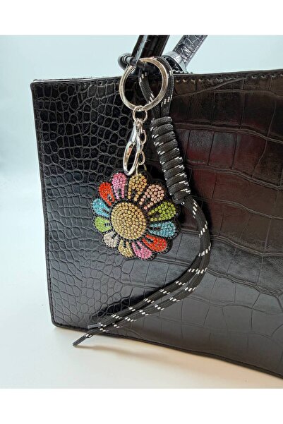 MD Moda Accessories Renkli Taşlı Çiçek Figürlü Çanta Charmı ve Anahtarlık – S...