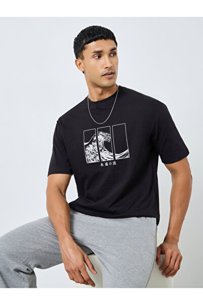 Styli Men Beach Wave Print Regular T-Shirt