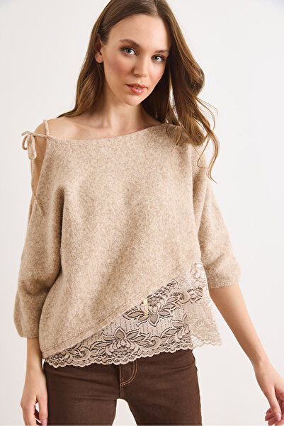 Olalook Women's Camel Asymmetrical Lace Detailed Three-Quarter Sleeve Knitwea...