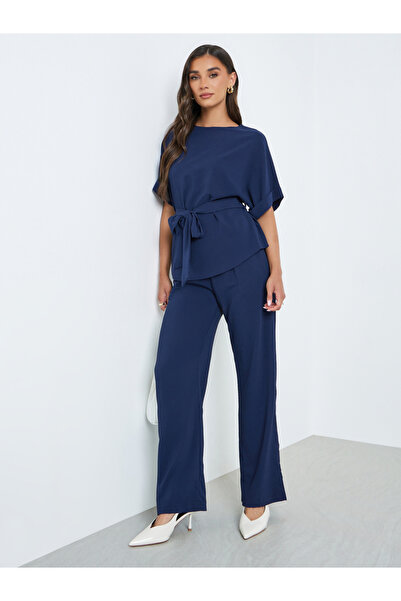 Styli Women Solid Belted Blouse and Pants Co-Ords
