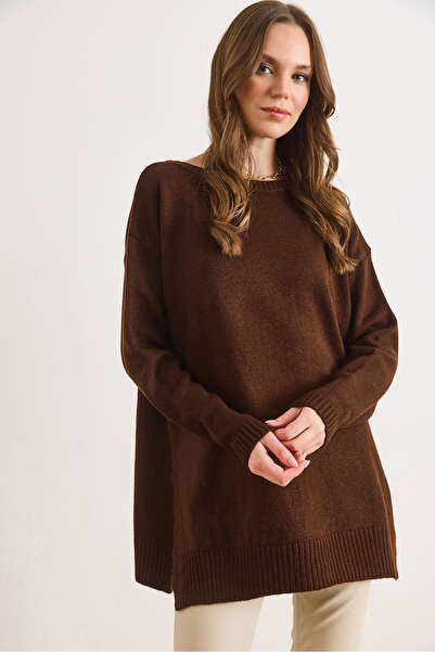 Olalook Women's Bitter Brown Boat Neck Slit Washable Knit Sweater Kzk-19000714