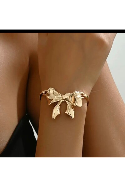 Enanice Stylish Bracelet