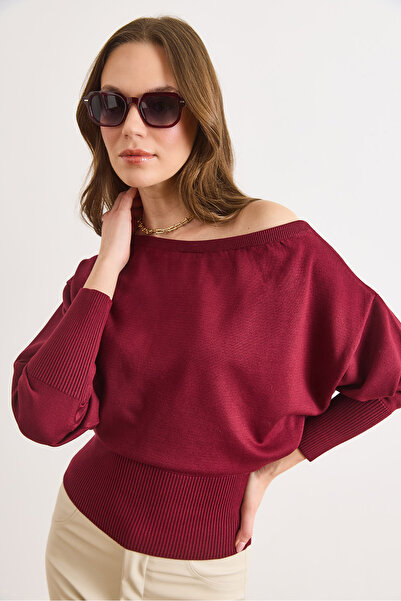 Olalook Women's Burgundy Boat Neck Slim Knitwear Sweater Kzk-19001160
