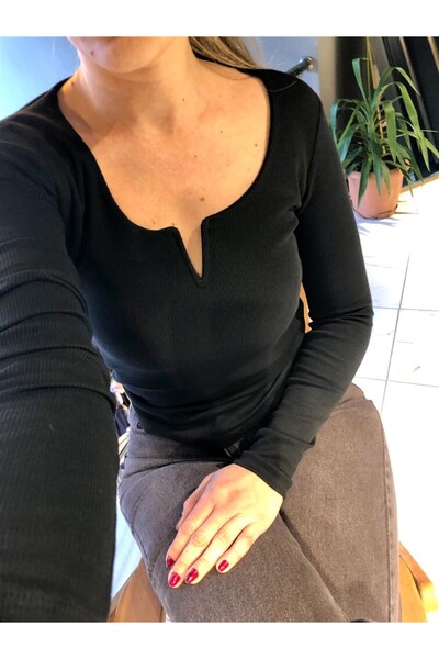 Gözde Tasarım Butik Women's Black Color U-Collar V-Neck Long Sleeved Body Blouse