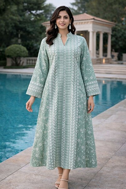 ELLA Elegant Kuwaiti jalabiya with luxurious embroidery
