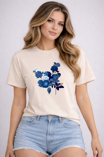 herkesemoda Блакитні квіти Друк Детальний Basic T-Shirt