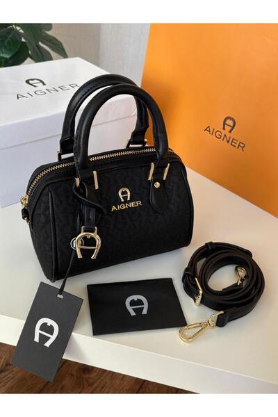 GGGG شنط معا ملحقاتها