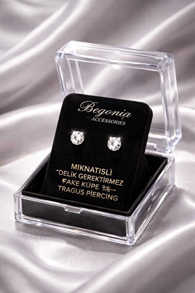 Begonia Accessories VIP Çelik Zirkon Taşlı Deliksiz Fake Mıknatıslı Unisex Kü...