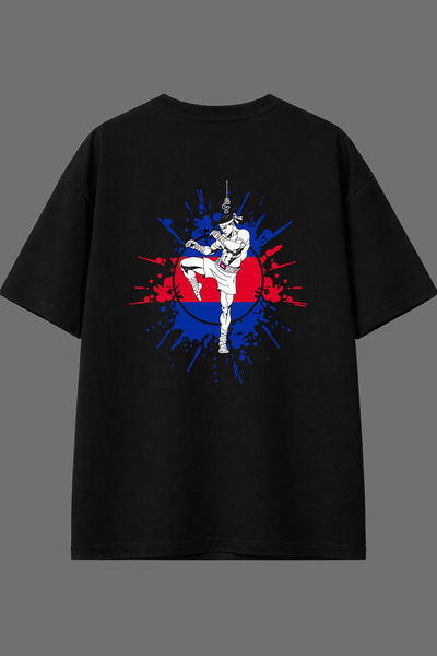 VSRN تي شيرت أسود كبير الحجم بتصميم فوتشيرير مان مطبوع من الخلف