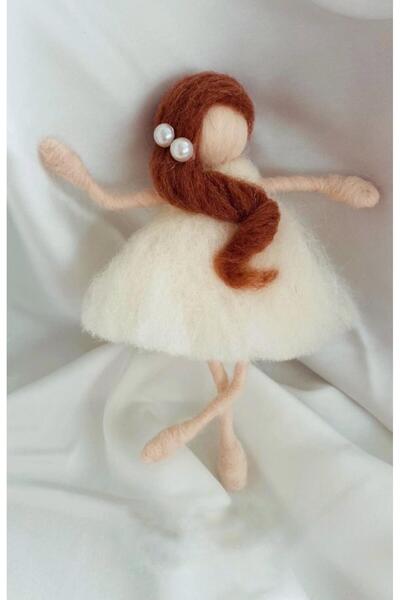 KB-GİFTSHOP Keçe yününden inci tokalı peri kız