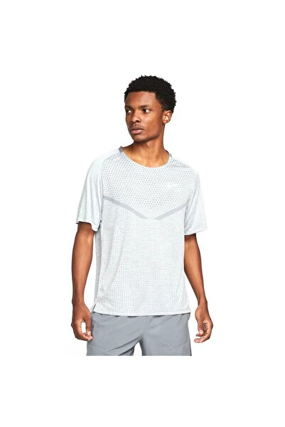 Nike Dri-Fit Adv Tech Knit Ultra Men's Gray Running and Sports T-Shirt - Dm47...