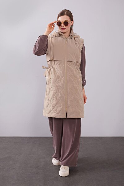 Levidor Camel Snap Fastener Windbreaker Detailed Inflatable Vest