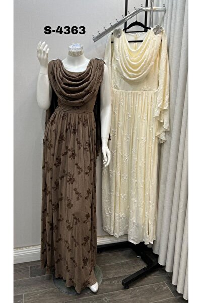 ainaqat aljawhara soft dress