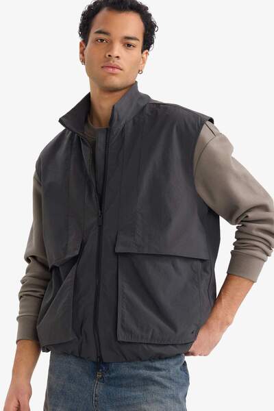 DeFacto Regular Fit Vest F8605Ax26Sp