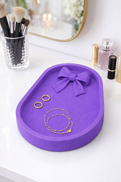 Vescarri Oval Jewelry Tray with Sculptural Bow Detail - Organizer