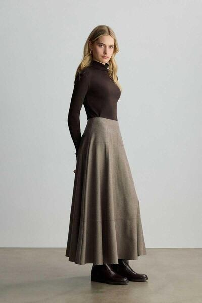 BE BLUE Fish Scale Corseted Detailed Skirt