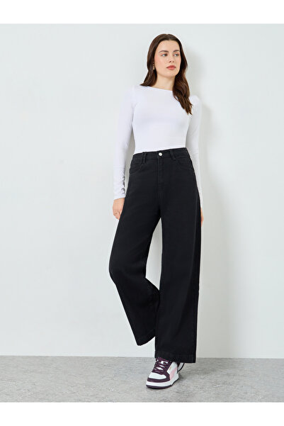 Styli Women Black Wide Leg Jeans