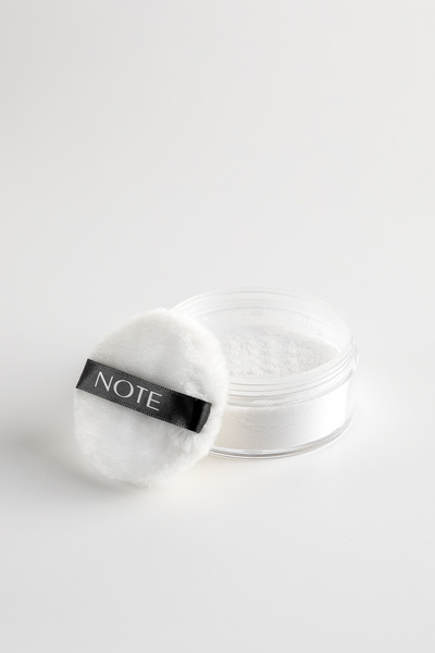 Note Cosmetics Loose Powder – Mattifying loose powder for setting makeup – 01...