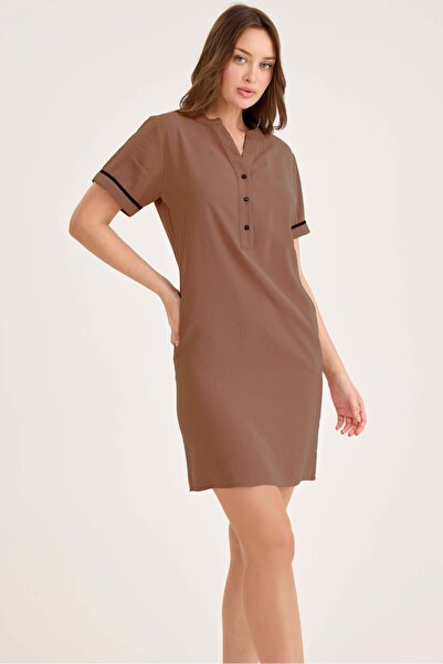 Vitrin Judge Collar Buttoned Short Sleeve Pocket Dress