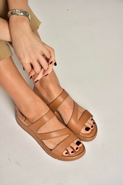 Fox Shoes Y555530403 Tan Genuine Leather Women's Sandals