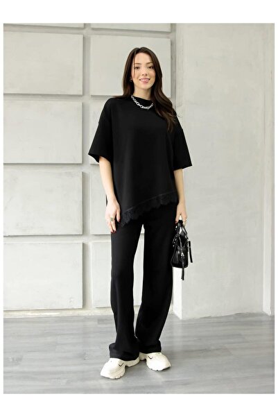 Coral Eteği Dantelli Tişörtlü Takım 2335 Siyah