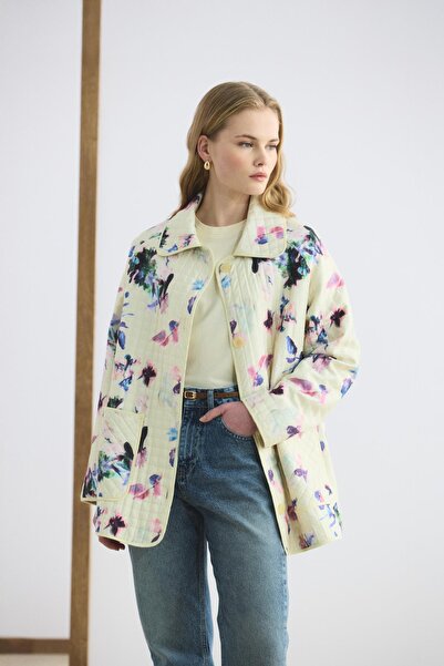 KADRİYE BAŞTÜRK Desenli Klasik Yaka İnce Kapitone Ceket Sarı