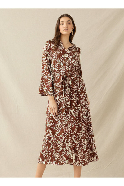 FAV فستان قميص نسائي من الفسكوز بنقشة أوراق الشجر مع حزام