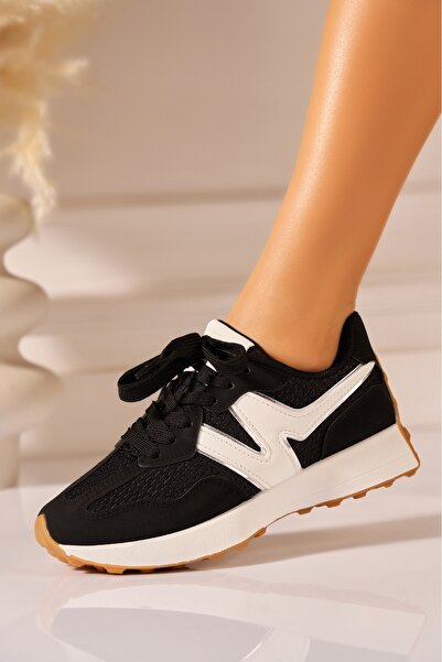 Joana Women's Black -Leather Sneakers Size 40