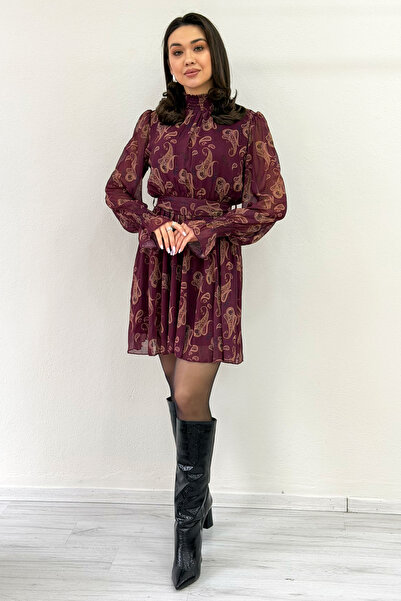 thezkscom Kadın Şal Desenli Kuşaklı Şifon Mini Elbise Kahverengi, Mürdüm