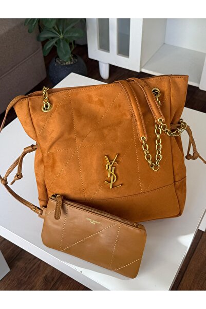 Generic Shoulder bag with accessories