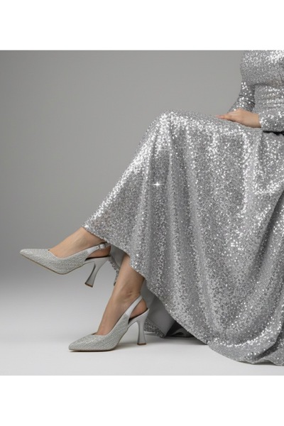 Gold Step حذاء GOLDSTEP GÜMÜŞ TAŞ بتفاصيل حجرية أنيقة بكعب عالٍ للسهرات