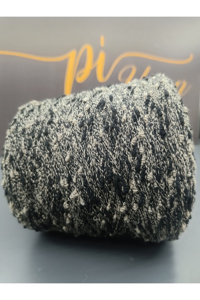 Pİ Yarn فاشون ميل خيط حشراتي من فرو المنك - أسود 200 جرام