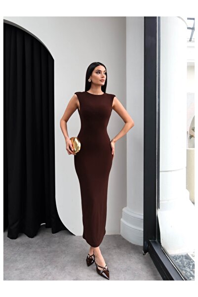 ESRAHELVACI Zero Sleeve Back Pendant Dress