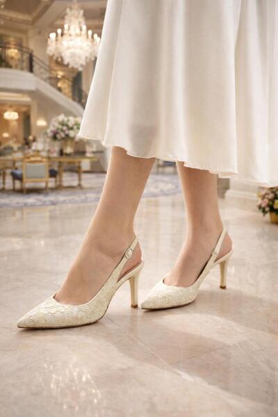 MODAONN حذاء نسائي أنيق بكعب مزين بالدانتيل - مع حزام خلفي