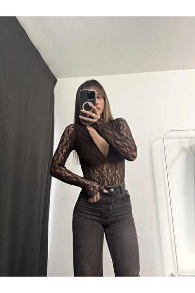 nona butik Body din dantelă Storm - Maro