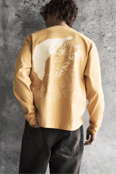 Pull & Bear Cepli uzun kollu tişört