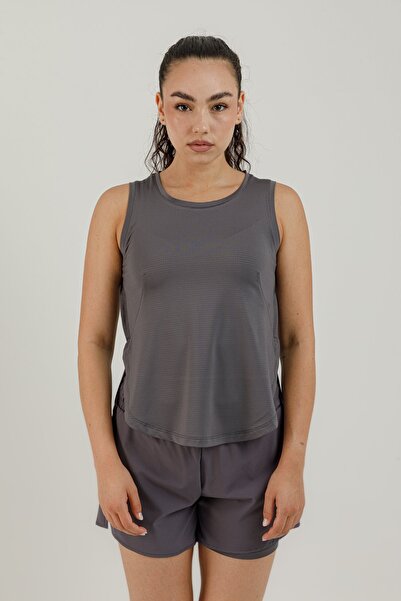 Airlife Sportswear Women's Athlete's Tank Top with Deep Slit and Waist Closur...