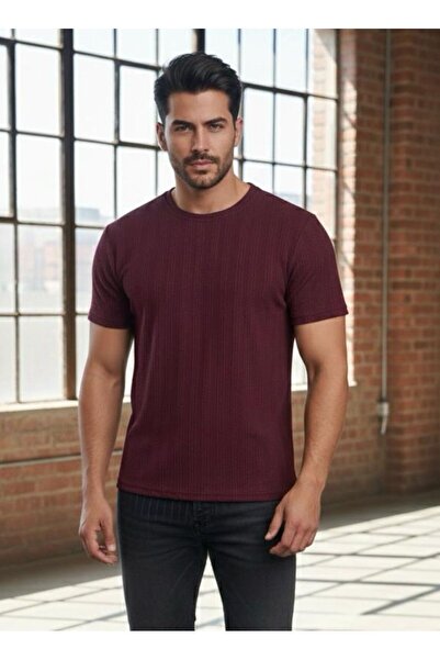 CAST COLLECTİON Ανδρικό μπλουζάκι σε μπορντό χρώμα με κανονική εφαρμογή και μ...