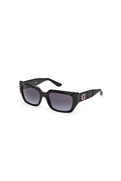 Guess نظارات شمسية بتصميم عين القطة
