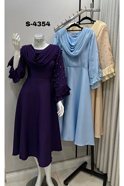 ainaqat aljawhara soft dress