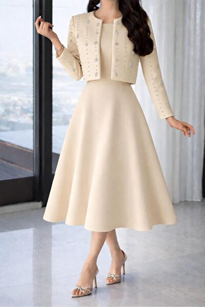 Al-Hanouf Fashion فستان بيج راقي