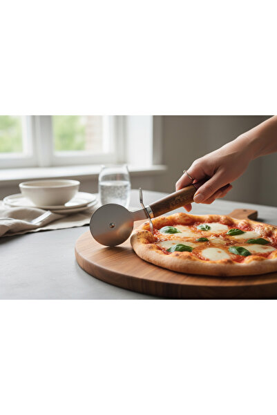 IVORY Pizza Cutting Roulette Stainless Steel