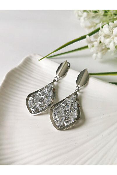 Halley Concept Leaf detailed crystal drop earrings