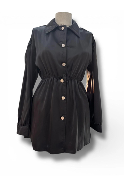 Butik Siyah İnce Saten Belden Bağlamalı Gömlek Moodelimiz