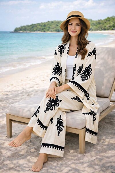 forte bella Patterned Top and Bottom Trend Kimono Set