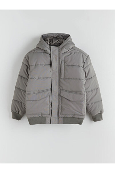 LC Waikiki Sparkling Choices Hooded Boy's Puffer Coat from Shining Store