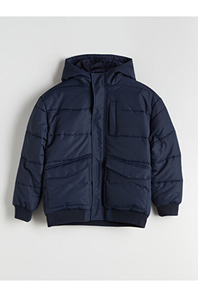 LC Waikiki Sparkling Choices Hooded Boy's Puffer Coat from Shining Store