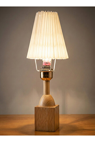 Nisf Alqamar Modern table lamp (bed lamp) - ideal for bedroom and office -