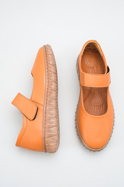 DELSOLERA حذاء نسائي كاجوال من الجلد الطبيعي موديل راقصة الباليه بنعل طبي مزو...