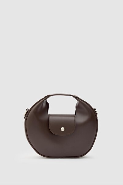 Shule Bags حقيبة يد وحقيبة كروس من رايا كابلايد باللون البني الحار